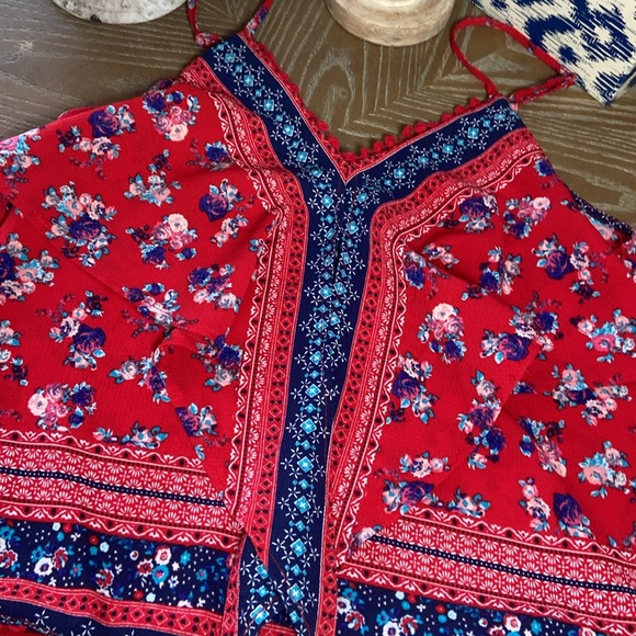 NWOT! Ruffled & Pom Pom Trim Floral Spaghetti Strap Sleeveless Tank Top Blouse - Picture 2 of 10